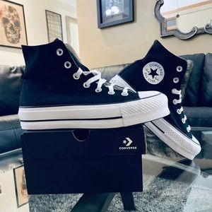 NWT ✮Platform Converse High Tops Black/White